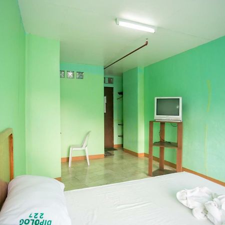Gv Hotel - Dipolog Pokój zdjęcie