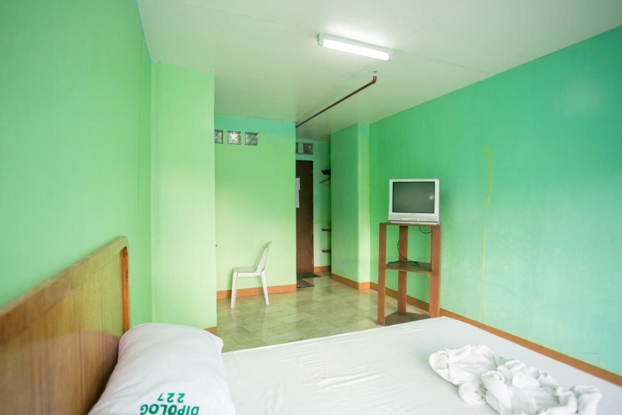 Gv Hotel - Dipolog Pokój zdjęcie